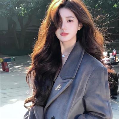 铁娘子：坚固柔情